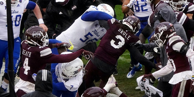 Mississippi State, Tulsa end Armed Forces Bowl with major brawl - Fox News