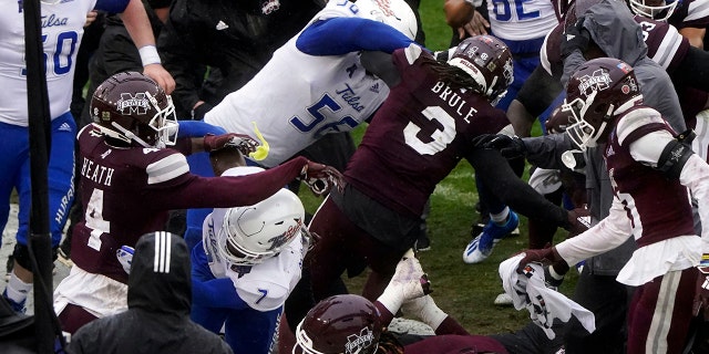 Mississippi State, Tulsa end Armed Forces Bowl with major brawl - Fox News