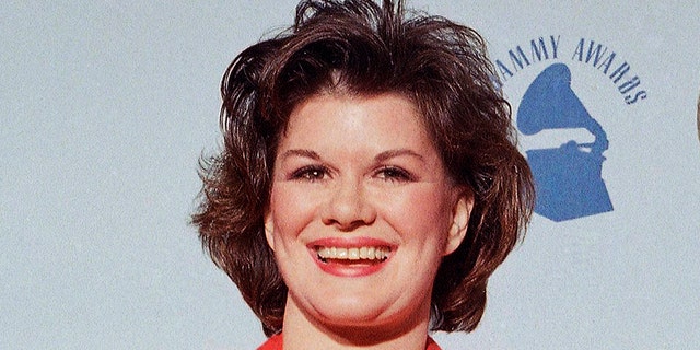 KT Oslin died at the age of 78.  (AP Photo / Douglas C. Pizac, File)