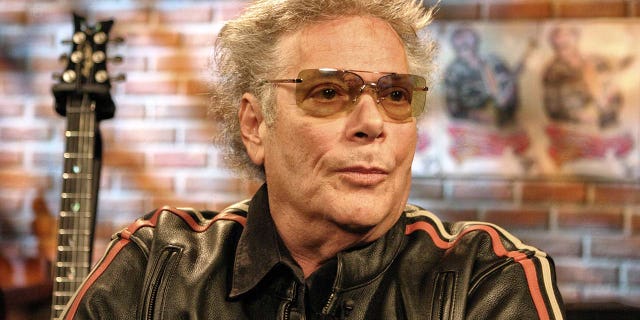 Mountain guitarist and vocalist Leslie West has died at the age of 75 after a heart attack. (Photo by Bill Tompkins/Getty Images)