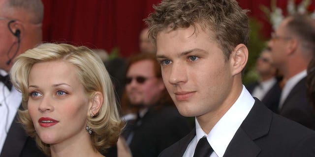 Reese Witherspoon and Ryan Phillippe at the 2002 Academy Awards. They were married from 1999 to 2007. (Photo by Vince Bucci/Getty Images)