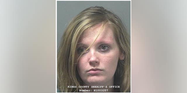 Chelsea Becker, 26, faces murder charges in connection with the stillborn death of her baby, authorities say. (Kings County Sheriff's Office)
