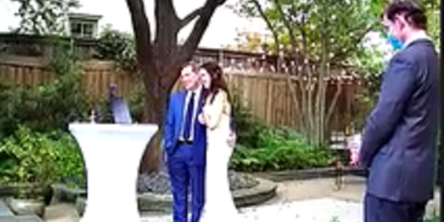 Dallas County Judge Clay Jenkins, 권리, officiated a wedding on Oct. 9.