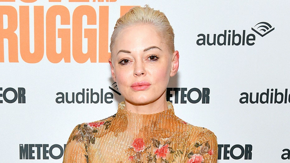 Rose Mcgowan On Marilyn Manson Abuse Allegations I Stand With Evan Rachel Wood Fox News Rose Mcgowan On Marilyn Manson Abuse Allegations I Stand With Evan Rachel Wood Fox News