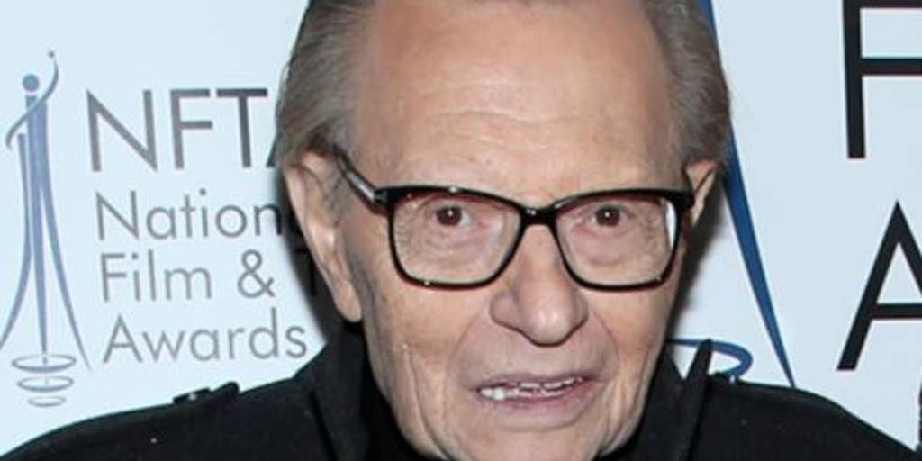 Larry King, former CNN host, hospitalized with coronavirus: report - Vimarsana News