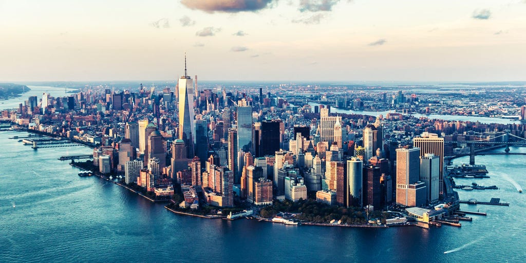 TikTok user goes viral showing life while she quarantines in New York City hotel - Vimarsana News