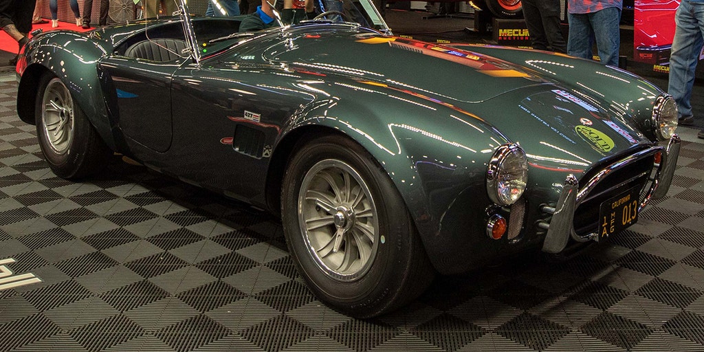 shelby-cobra-1.jpg?ve=1&tl=1 shelby-cobra-1.jpg?ve=1&tl=1