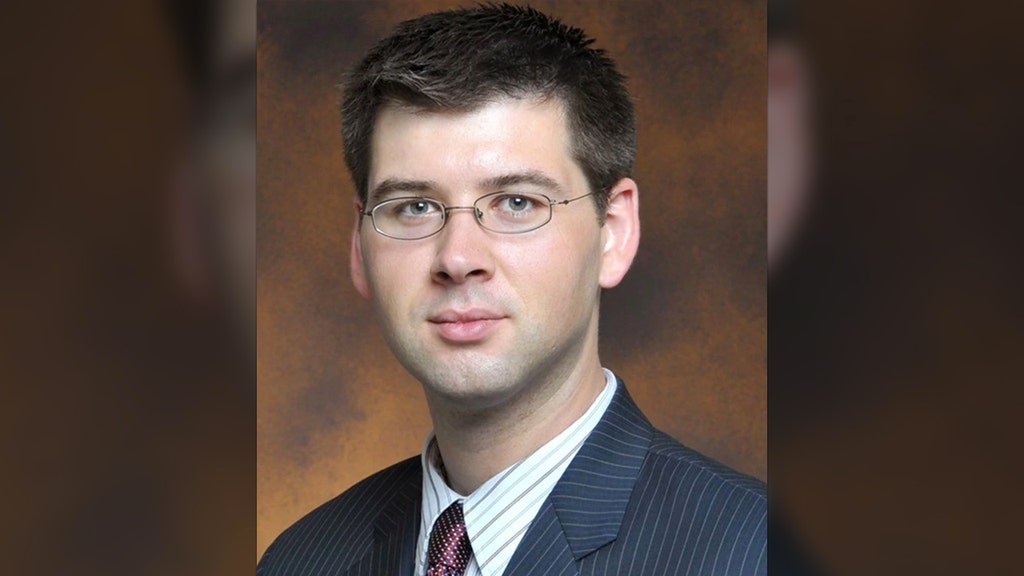 Ex-FBI lawyer whose big lie fueled Russia probe sentenced to probation Ex-FBI lawyer whose big lie fueled Russia probe sentenced to probation