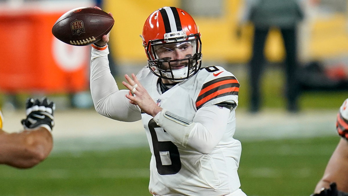 Cleveland Browns quarterback Baker Mayfield (6) throwing a pass during a wild-card playoff game against the Pittsburgh Steelers this past January.