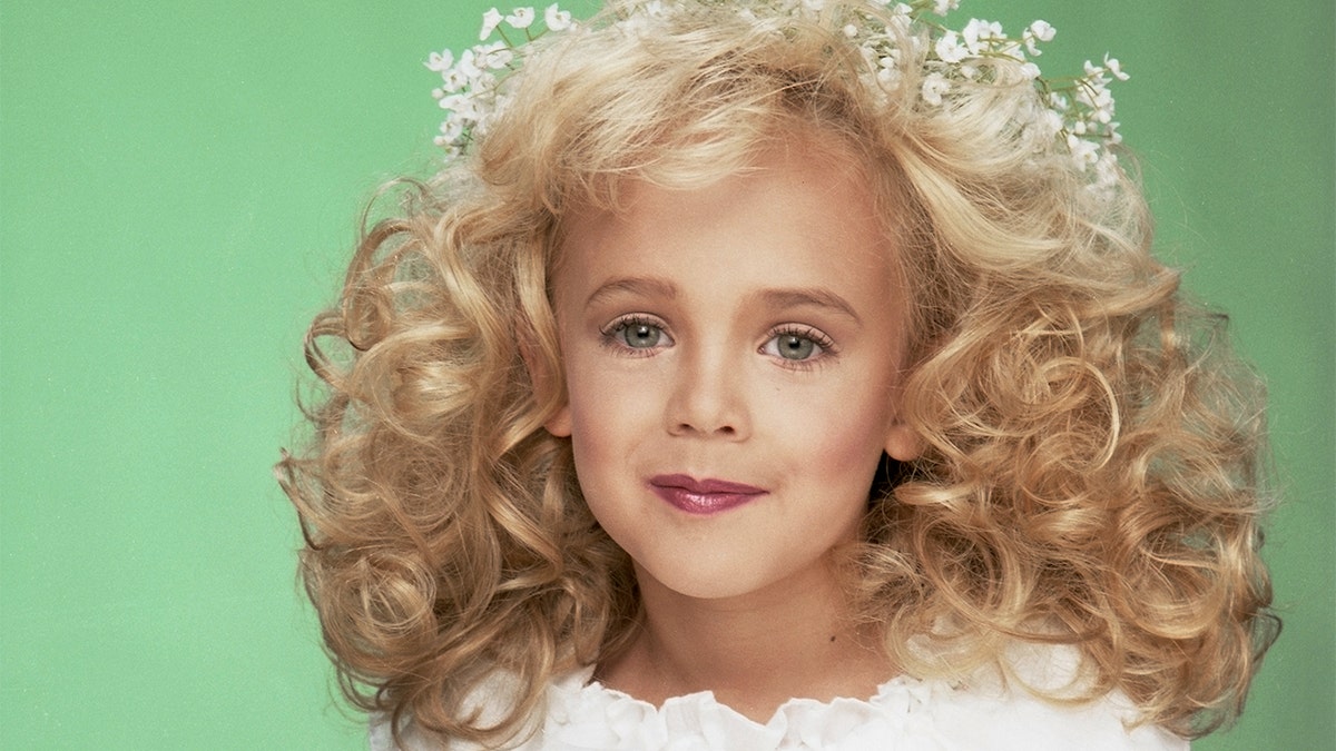 JonBenet Ramsey’s Father Discusses Christmas, Memories 27 Years After ...