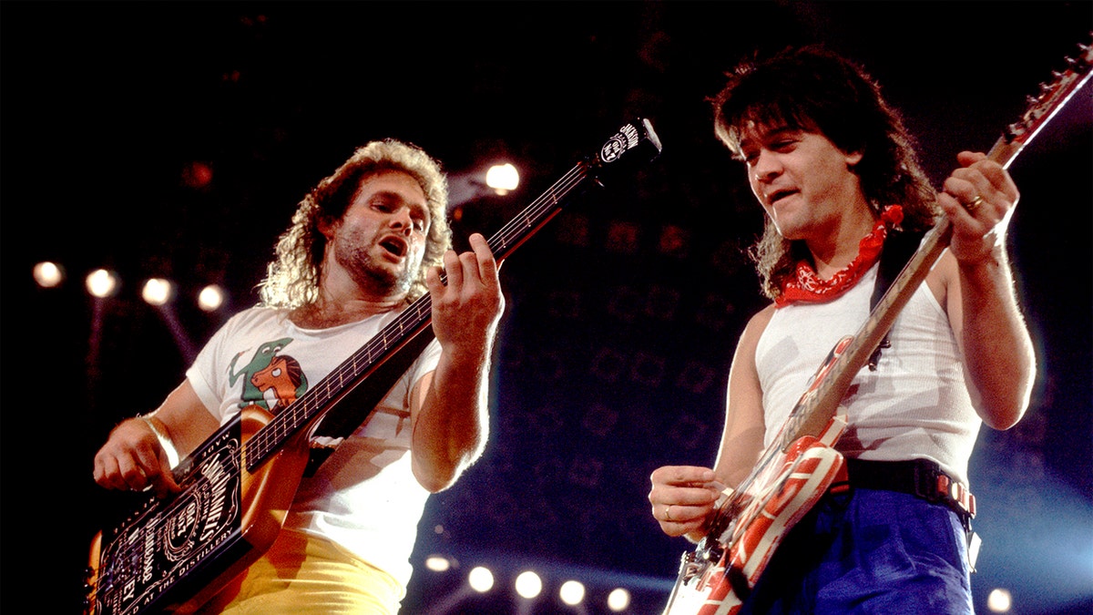 Michael Anthony and Eddie Van halen perform