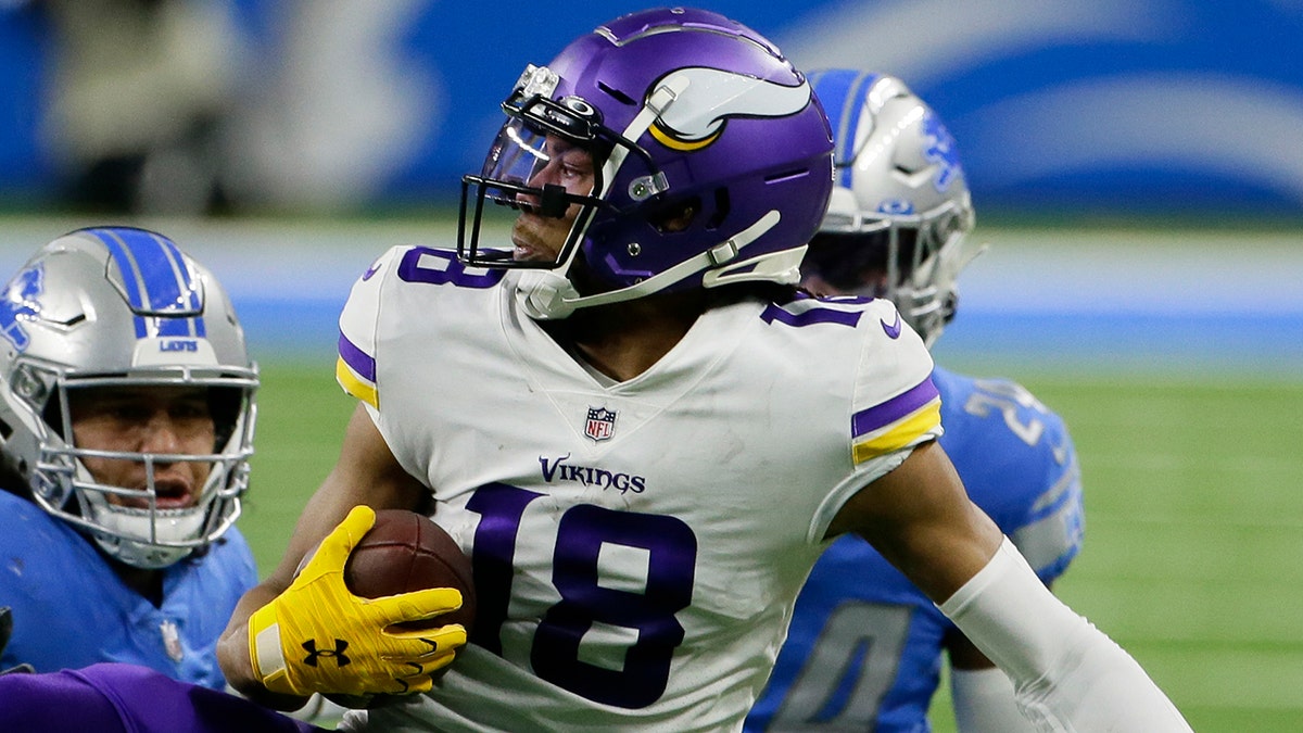 Vikings Star Justin Jefferson Shows No Lack Of Confidence As He Sets His  Eyes On Usurping This Icon As Best WR In The NFL - EssentiallySports