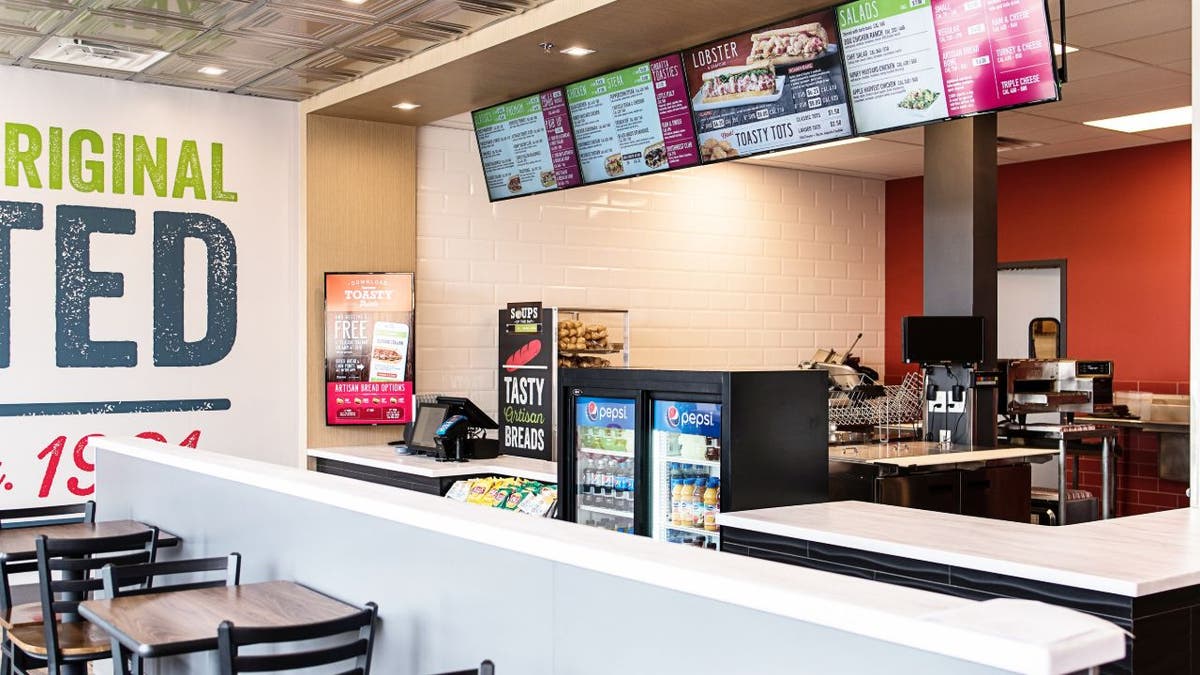 Quiznos may not be the first restaurant many people think of when they’re craving some lobster, but the sub chain has added seasonal lobster items for 11 consecutive years. (Quiznos)