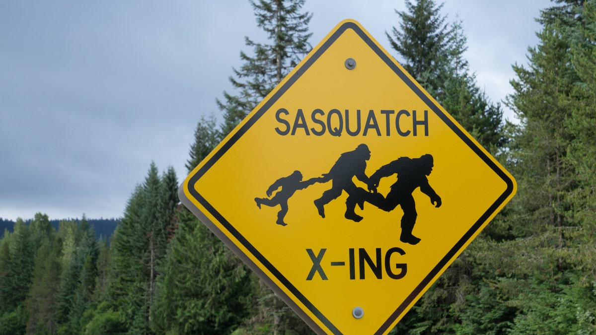 Sasquatch oregon sign