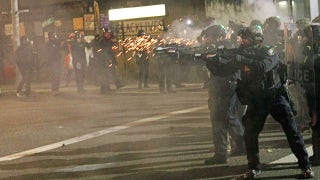 Rioters try breaking down door of Portland Police Association