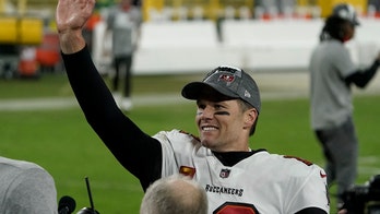 USA Today column argues Tom Brady has gotten 'undeserved pass' for supporting Trump, cites 'white privilege'