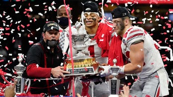 Alabama, Ohio State travel different paths to title game