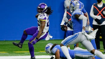 Cousins throws 3 TDs, Vikings end with 37-35 win over Lions