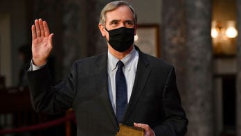 Oregon Sen. Jeff Merkley says laptop stolen from office during Capitol riots