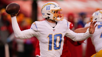 Chargers' Justin Herbert sets multiple rookie records in win over Chiefs