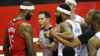 Davis has 27 as Lakers roll to 120-102 win over Rockets