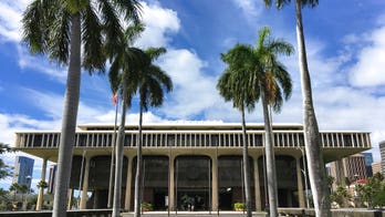 Hawaii lawmakers introduce bill lowering voting age to 16