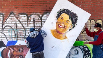 ‘SNL’ sketch depicts Georgia as blue state: ‘This is Stacey Abrams country’