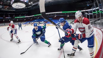 Perry scores in debut, Habs improve to 4-0-2 on road swing