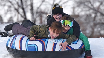 As snowstorm looms, DC's delegate to Congress seeks OK for kids to go sledding outside Capitol