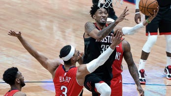 Wood scores 27 as Rockets top Pelicans 126-112