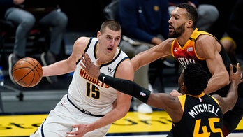 Jokic has 47 points, Nuggets end Jazz winning streak at 11