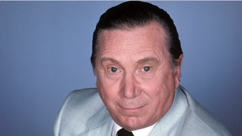 Bruce Kirby, 'Stand by Me' and 'Muppet Movie' actor, dead at 95