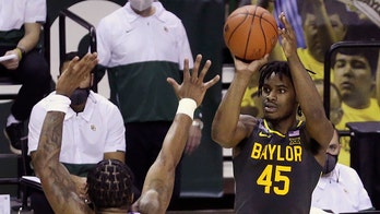 Mitchell 33 for No. 2 Baylor in 107-59 rout over K-State