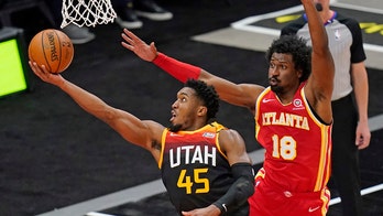 Mitchell scores 26, Jazz use 21-0 run to beat Hawks 116-92