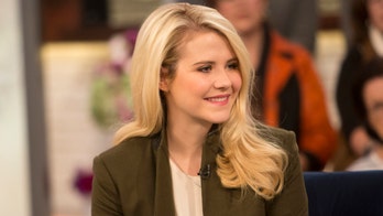 Abduction survivor Elizabeth Smart shares safety advice, what 'red flags' family and friends should look for