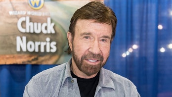 Chuck Norris speaks out on viral US Capitol riot photo: ‘It wasn’t me and I wasn’t there’