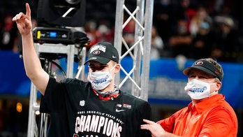 Georgia stages dramatic Peach Bowl comeback, crushes Cincinnati's undefeated dreams