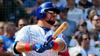 Schwarber signs $10M deal with Nats, reunites with Martinez
