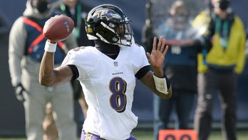 Ravens' Lamar Jackson blasts through Titans defense for 48-yard touchdown in wild-card playoff game