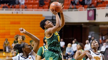 Ursin has 20 points, No. 9 Baylor beats Oklahoma State 77-58
