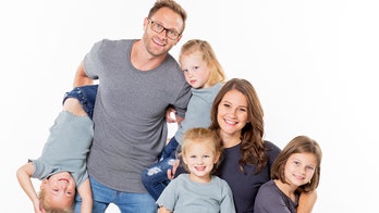 'OutDaughtered' star Danielle Busby's husband asks for prayers amid her mystery illness and 'invasive test'