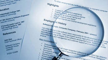 Man spots terrible mistake on girlfriend's resume, explaining why she hasn't found a job