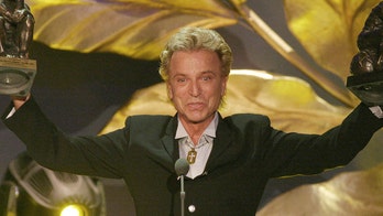 Illusionist Siegfried Fischbacher, of Siegfried & Roy fame, dead at 81, family says