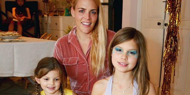 Busy Philipps (center) with her kids Cricket Pearl Silverstein (left), and Birdie Leigh Silverstein (right) in 2017. (Rich Fury/Getty Images for MGA/L.O.L. Surprise!)