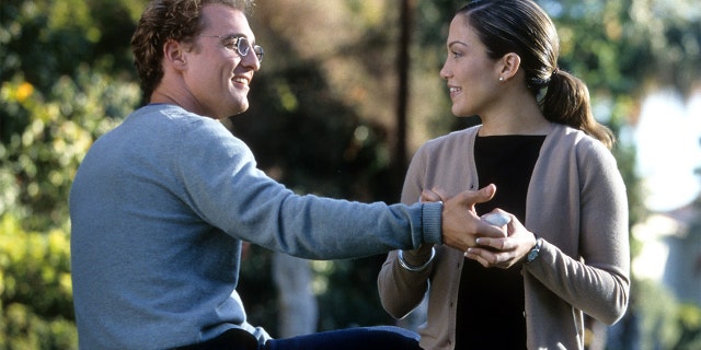 Matthew McConaughey and Jennifer Lopez in a scene from the movie
