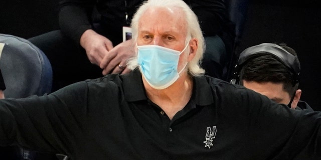 San Antonio Spurs head coach Gregg Popovich directs his team against the Minnesota Timberwolves in the second half of an NBA basketball game Saturday, Jan. 9, 2021, in Minneapolis. (AP Photo/Jim Mone)