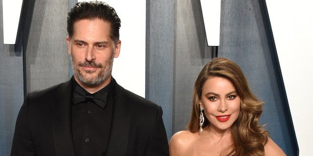 Sofia Vergara wears strapless gown to Oscars party with Joe Manganiello