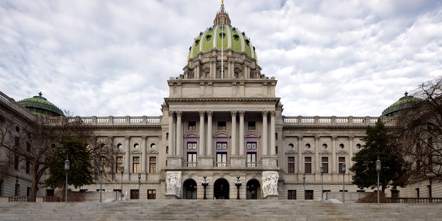 Daylight symmetrical view of Pennsylvania State Capitol in Harrisburg, PA