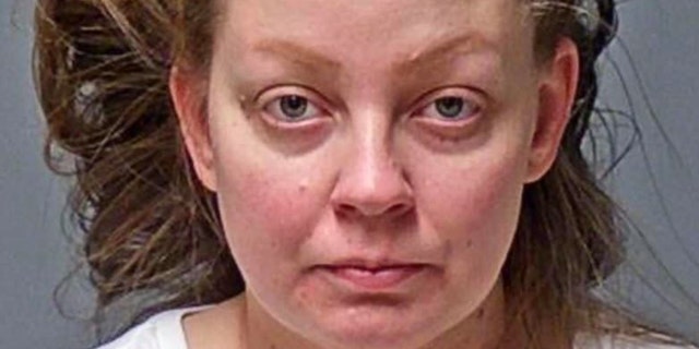 Stephanie Goddu is now facing numerous charges after two alleged incidents involving her children, dice la polizia. (Manchester Police)