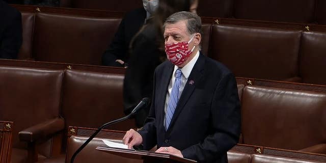 Rules Committee Ranking Member Rep. Tom Cole, R-Okla., speaks on the House floor during the pandemic.